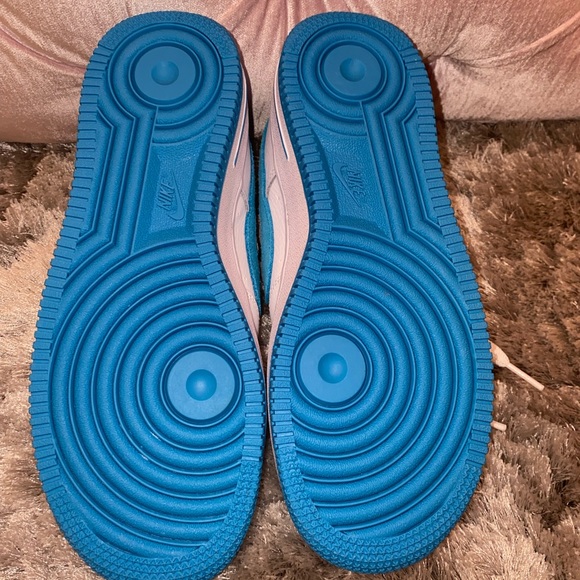 Space Jam Nike AirForce 1’s. Size 4.5. Brand new, never worn - Picture 6 of 6